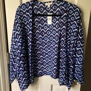 Beautiful flowing short kimono style top NWT XS/S